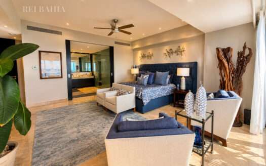 DEPARTAMENTO EN VENTA TORRE AVALON, CONCHAS CHINAS EN PUERTO VALLARTA