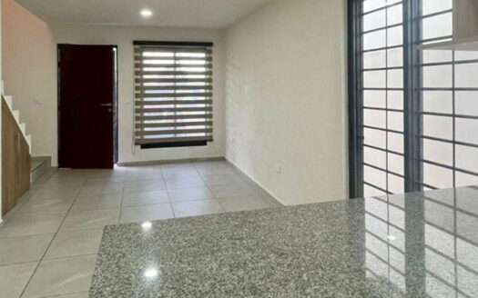 CASA EN RENTA ADAMAR TLAJOMULCO