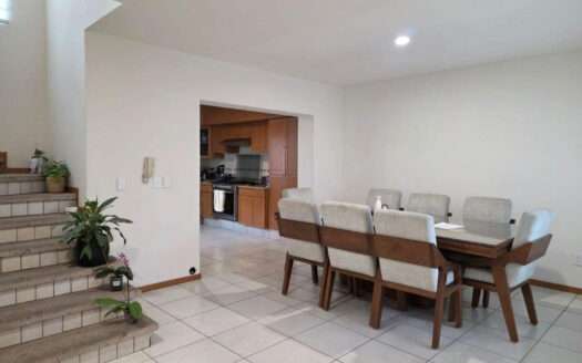 CASA EN VENTA LA TIJERA TLAJOMULCO