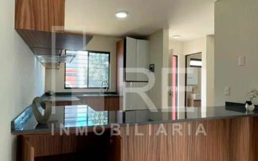 CASA EN RENTA VISTA SUR TLAJOMULCO