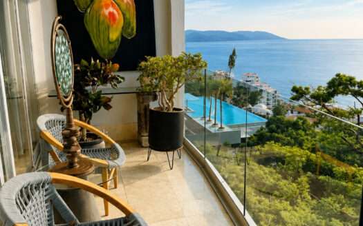 DEPARTAMENTO EN VENTA TORRE AVALON, CONCHAS CHINAS EN PUERTO VALLARTA