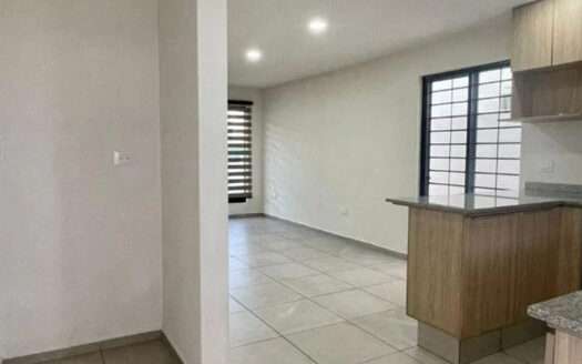 CASA EN RENTA ADAMAR TLAJOMULCO