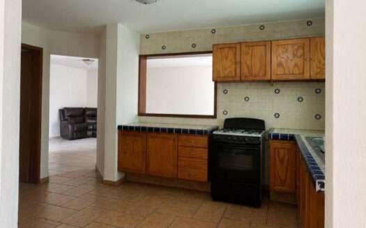CASA EN RENTA JARDINES DE SANTA ANITA TLAJOMULCO