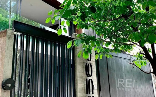 OFICINA AMUEBLADA EN RENTA FRENTE A PARQUE RESIDECIAL VICTORIA ZAPOPAN
