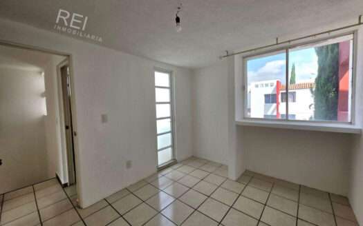 CASA EN RENTA ALTUS BOSQUES TLAJOMULCO