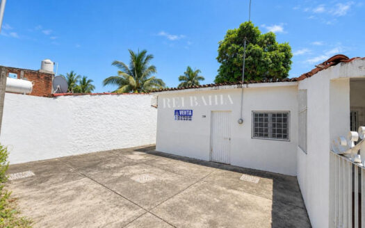CASA DE UNA PLANTA CON EXCEDENTE EN VENTA IXTAPA PUERTO VALLARTA
