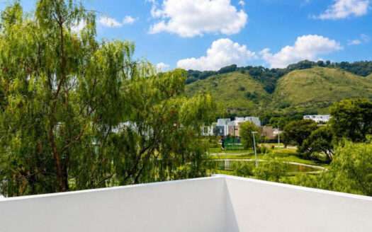 CASA EN ESQUINA EN VENTA EL EDEN SANTA ANITA TLAJOMULCO