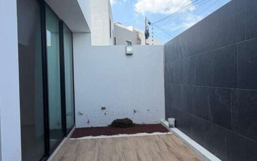 CASA EN RENTA ATMOSFERA HABITAD SANTA ANITA TLAJOMULCO