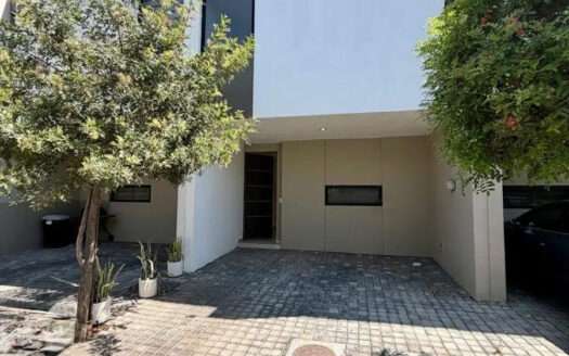 CASA EN VENTA PARQUES DE TESISTAN ZAPOPAN