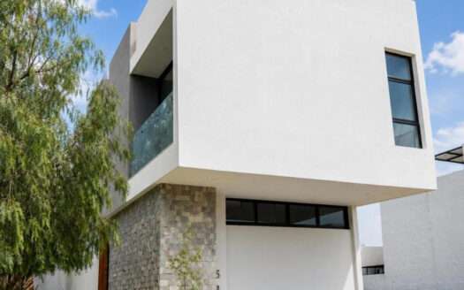 CASA EN ESQUINA EN VENTA EL EDEN SANTA ANITA TLAJOMULCO