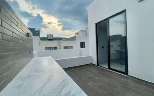 CASA EN VENTA SENDEROS DE MONTE VERDE TLAJOMULCO