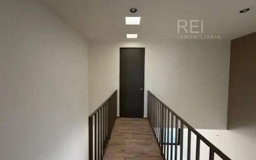 CASA EN VENTA PARQUES DE TESISTAN ZAPOPAN