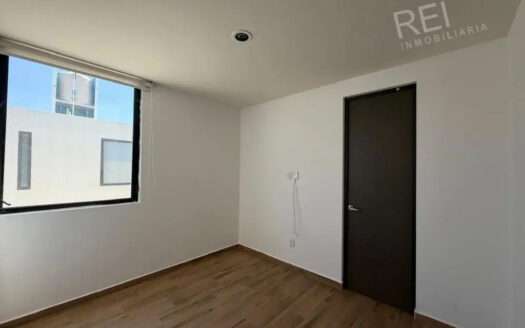 CASA EN VENTA PARQUES DE TESISTAN ZAPOPAN