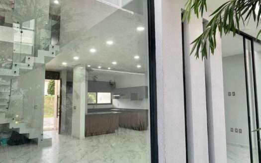 CASA EN VENTA SENDEROS DE MONTE VERDE TLAJOMULCO