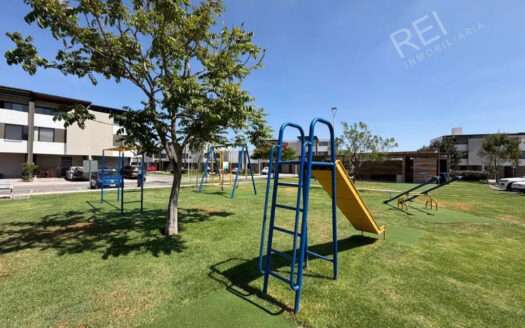 CASA EN VENTA PARQUES DE TESISTAN ZAPOPAN