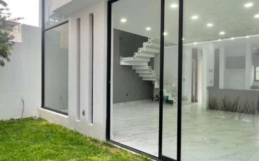 CASA EN VENTA SENDEROS DE MONTE VERDE TLAJOMULCO