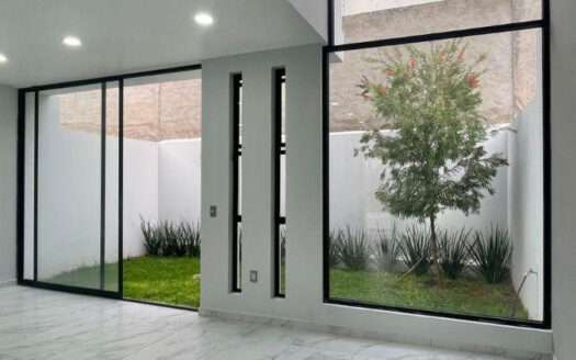 CASA EN VENTA SENDEROS DE MONTE VERDE TLAJOMULCO
