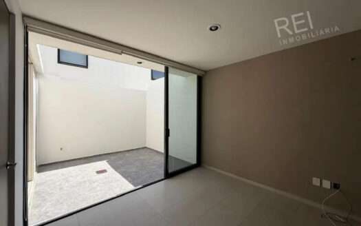 CASA EN VENTA PARQUES DE TESISTAN ZAPOPAN