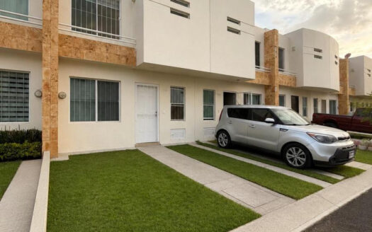 CASA EN VENTA EL FORTIN ZAPOPAN