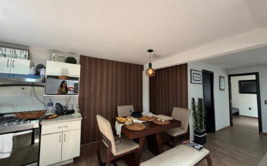 CASA EN VENTA PARQUES DE TESISTAN II ZAPOPAN