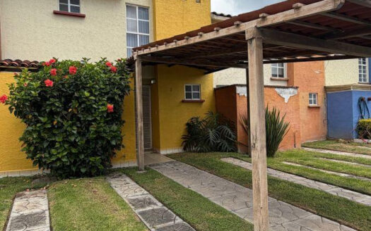 CASA EN VENTA CASA FUERTE TLAJOMULCO